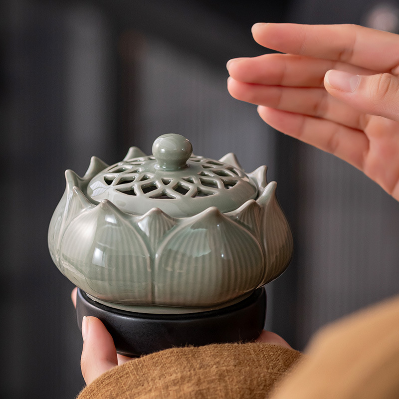 セラミック電子香炉温度調節可能な家庭用白檀エッセンシャルオイ - Ceramic Oil Burner のレビューと価格